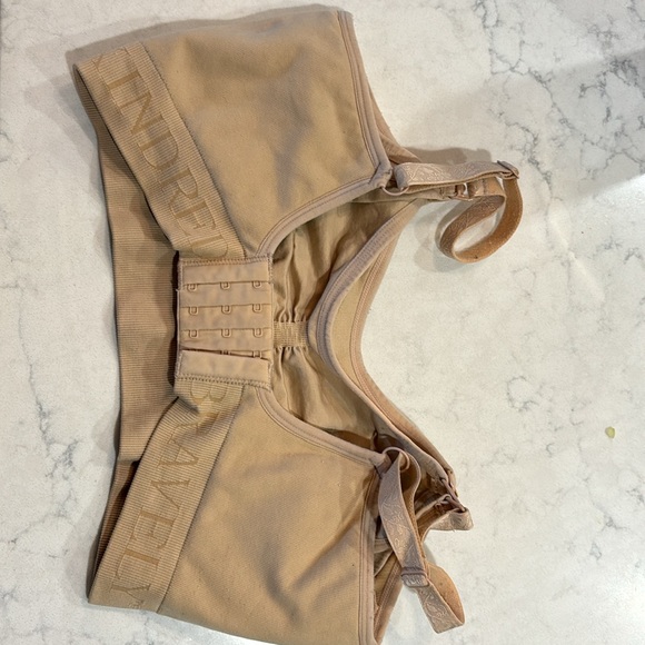 KINDRED BRAVELY Sublime Nursing and Pumping Bra 3-in-1 Beige Size Medium - Picture 9 of 13